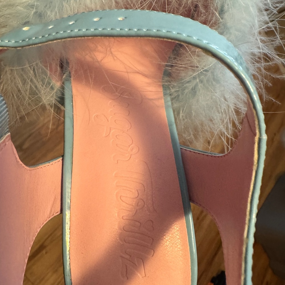 Blue Fuzzy heels - Picture 4 of 4